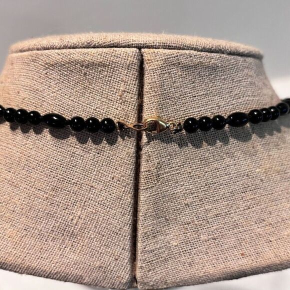 NWOT 14K Gold Clasp Black Onyx &Black Coral Heart Pendant Beaded Necklace 14.5" - Picture 3 of 4